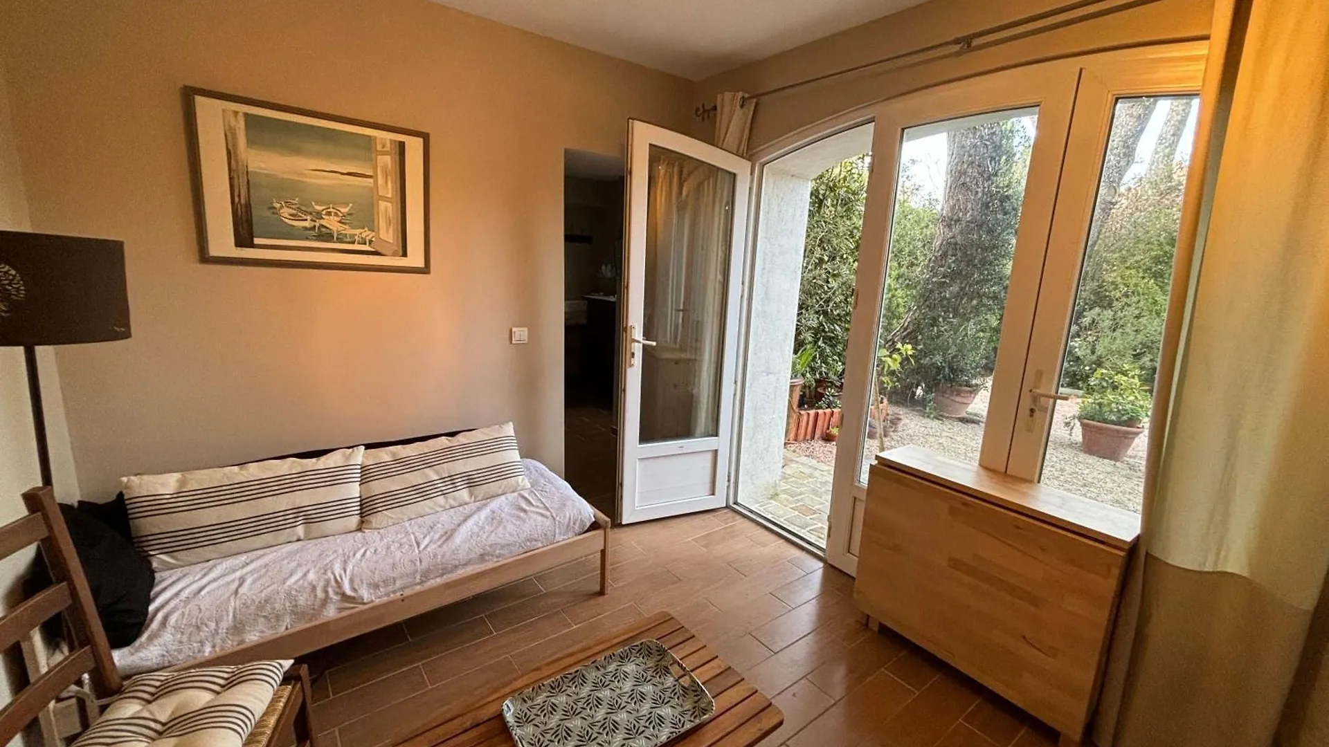 Studio 28 M2 Minimum 3 Nuits Marseille